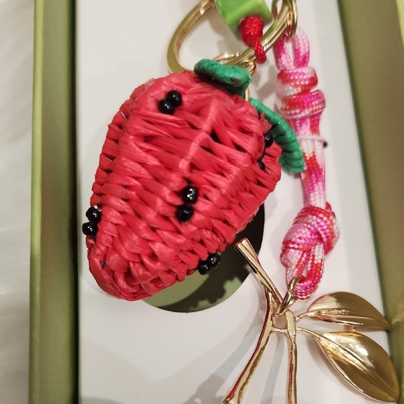 🔹️ Piper K 🔹Colorful Wicker Strawberry Cherry Keychain  Bag Charm Accessory 🍓 - Picture 4 of 6